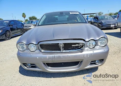 2008 Jaguar Xj Vanden Plas z USA, uszkodzony, nr VIN SAJWA82B98SH24004